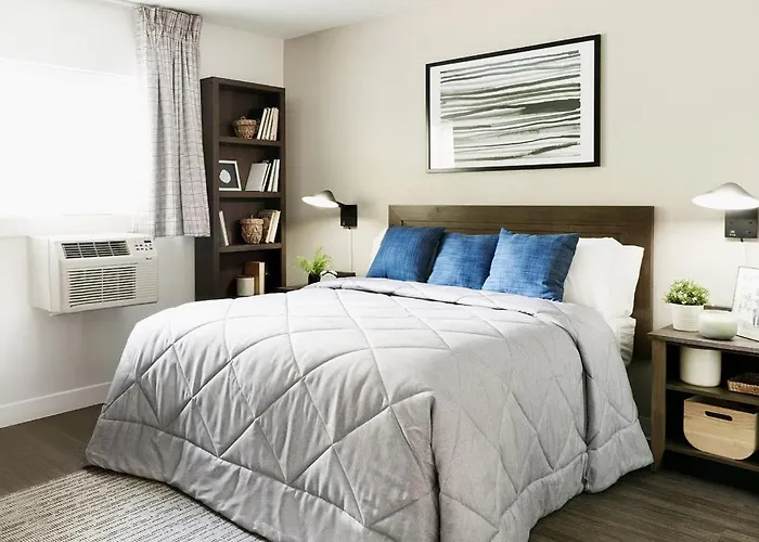 Intown Suites Extended Stay Louisville Ky - Preston Hwy