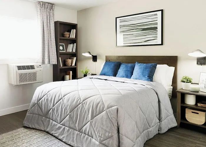 Intown Suites Extended Stay Louisville Ky - Preston Hwy